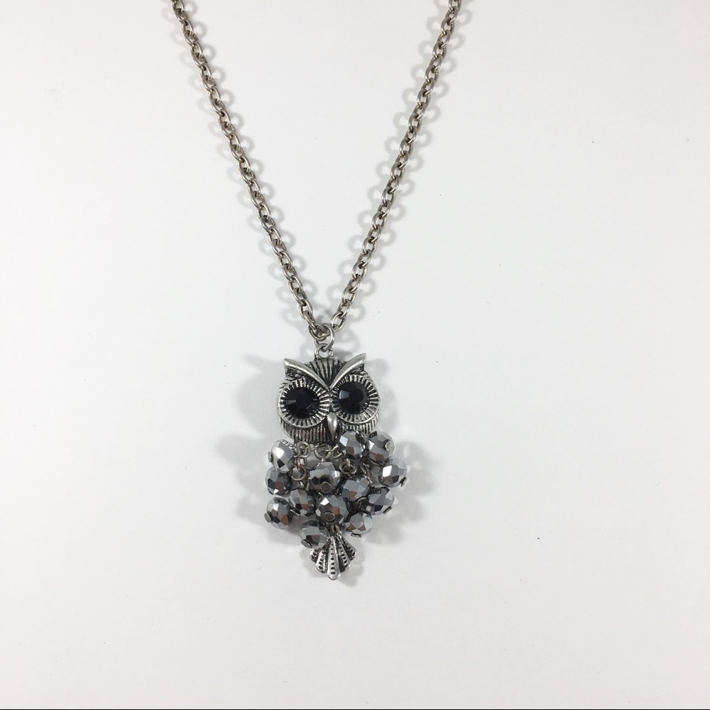 Adorable Beaded Owl Necklace Silver Tone